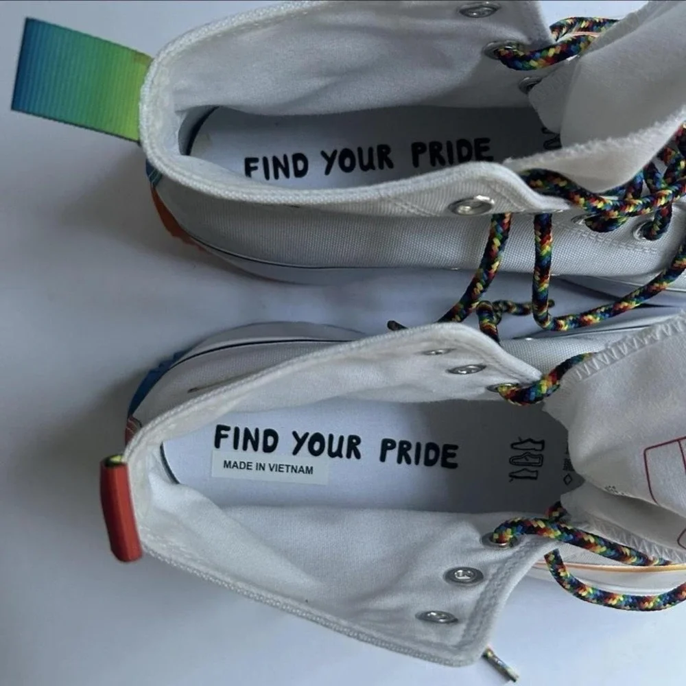Converse Run Star Hike Pride Platform High Top Sneakers Rainbow Men's Size 12' - Picture 7 of 8